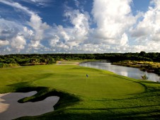 卡纳湾硬石高尔夫俱乐部（Hard Rock Golf Club at Cana Bay）